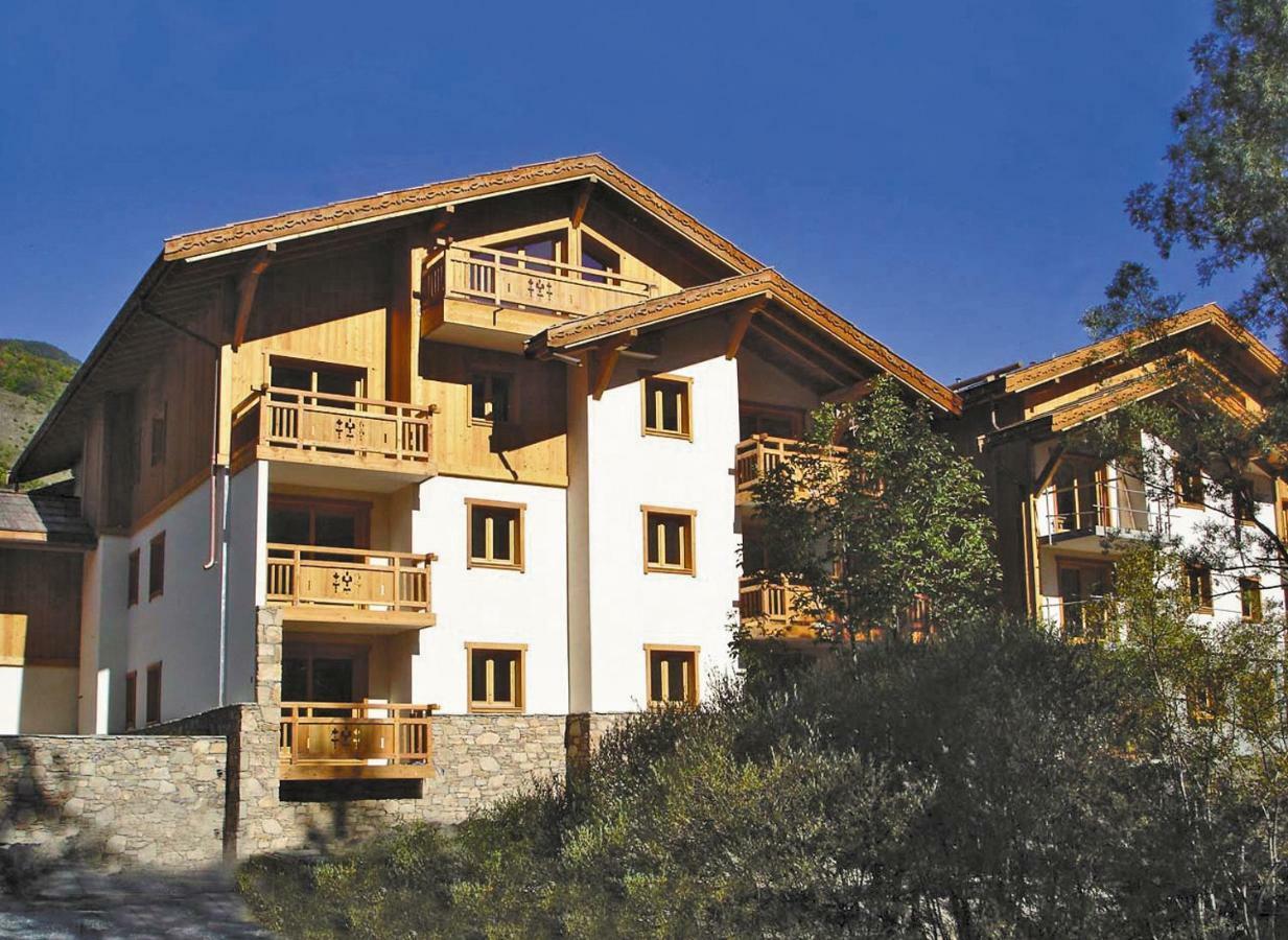 Lagrange Vacances Le Hameau Du Rocher Blanc Serre Chevalier Exterior foto